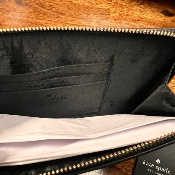 Kate Spade ♠️ Lucy Spade Flower Medium L-zip Wristlet - Picture 5 of 8